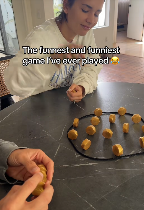 Magnetic Collision Ball Game (Kollide)